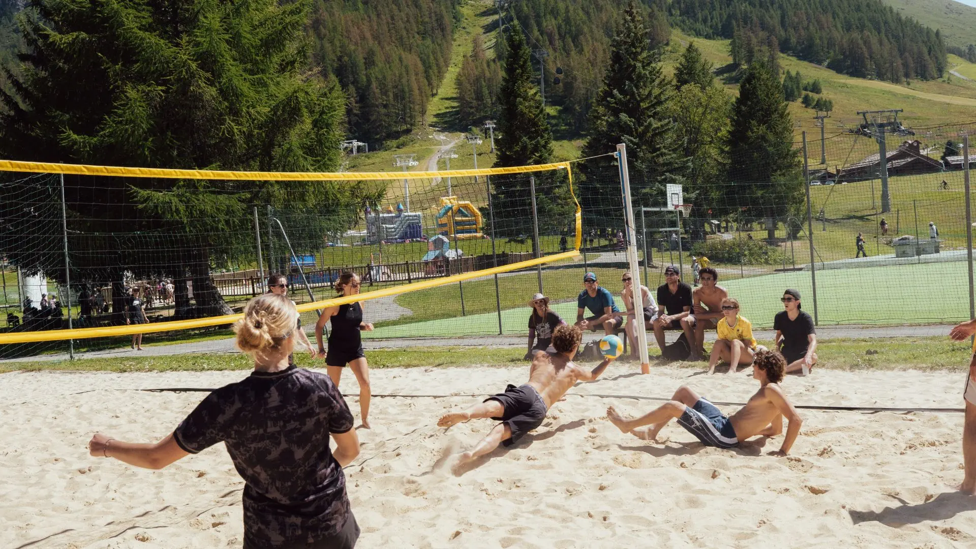 Terrain de beach volley à Val-d'Isère