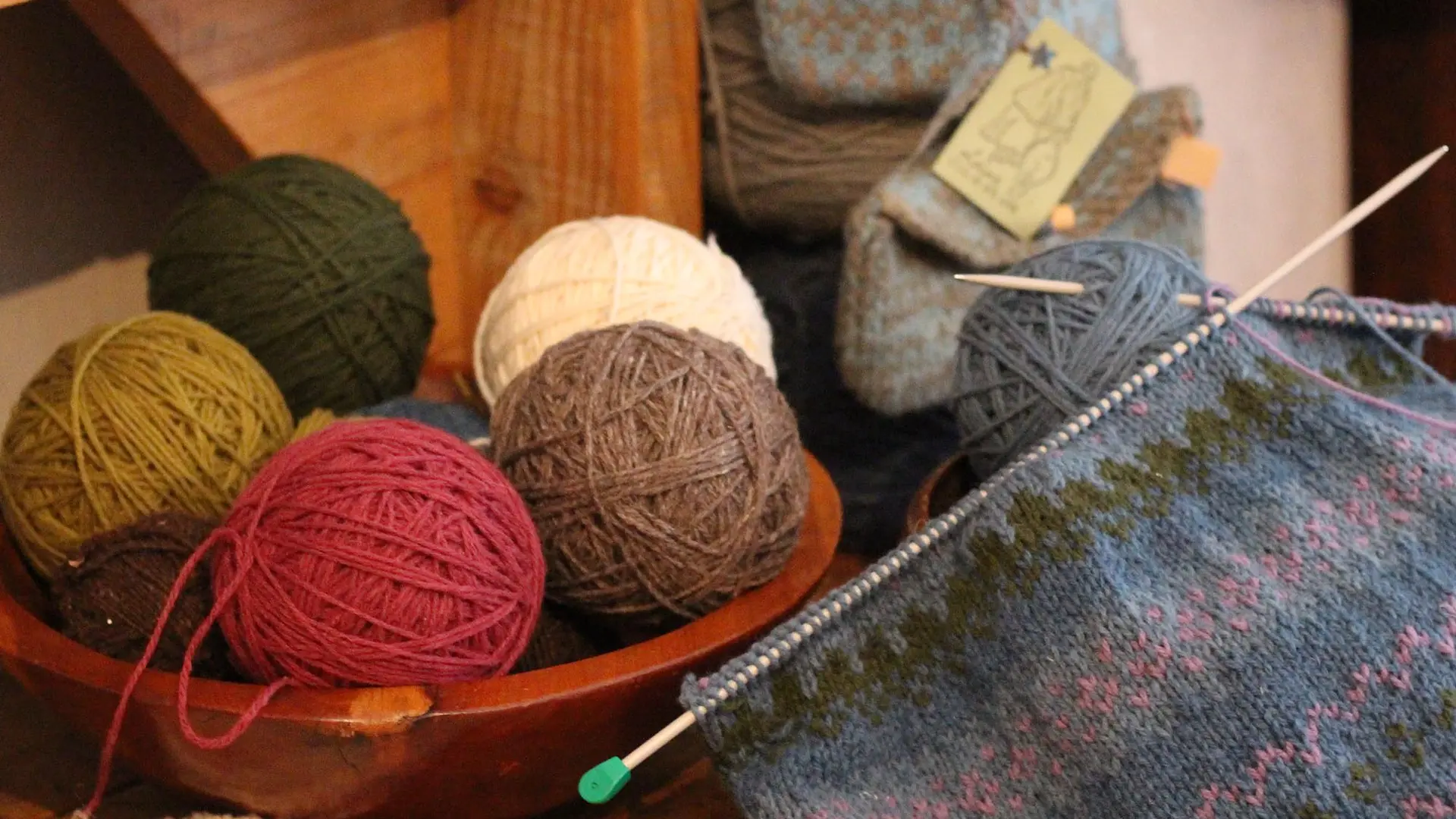 Laine d'ici et d'à côté