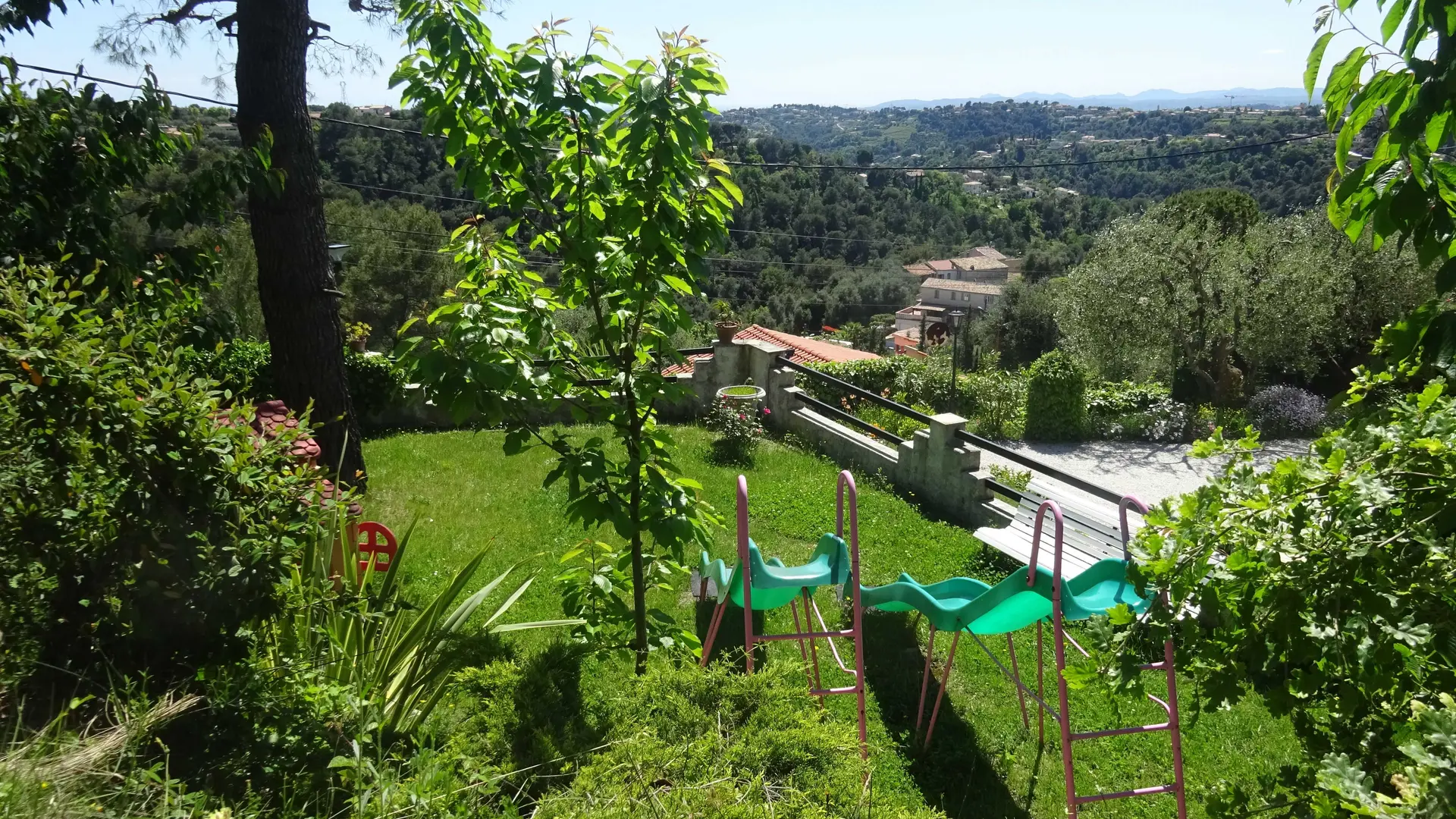 Gîte Le Dionel-Jeux pour enfants-Colomars-Gîtes de France des Alpes-Maritimes