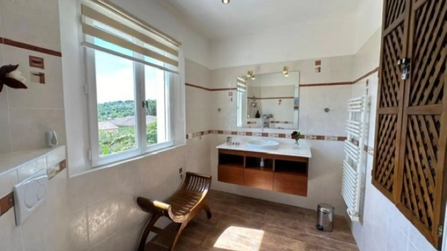 Gîte Olidom-Salle d'eau-Saint Jeannet-Gîtes de France Alpes-Maritimes