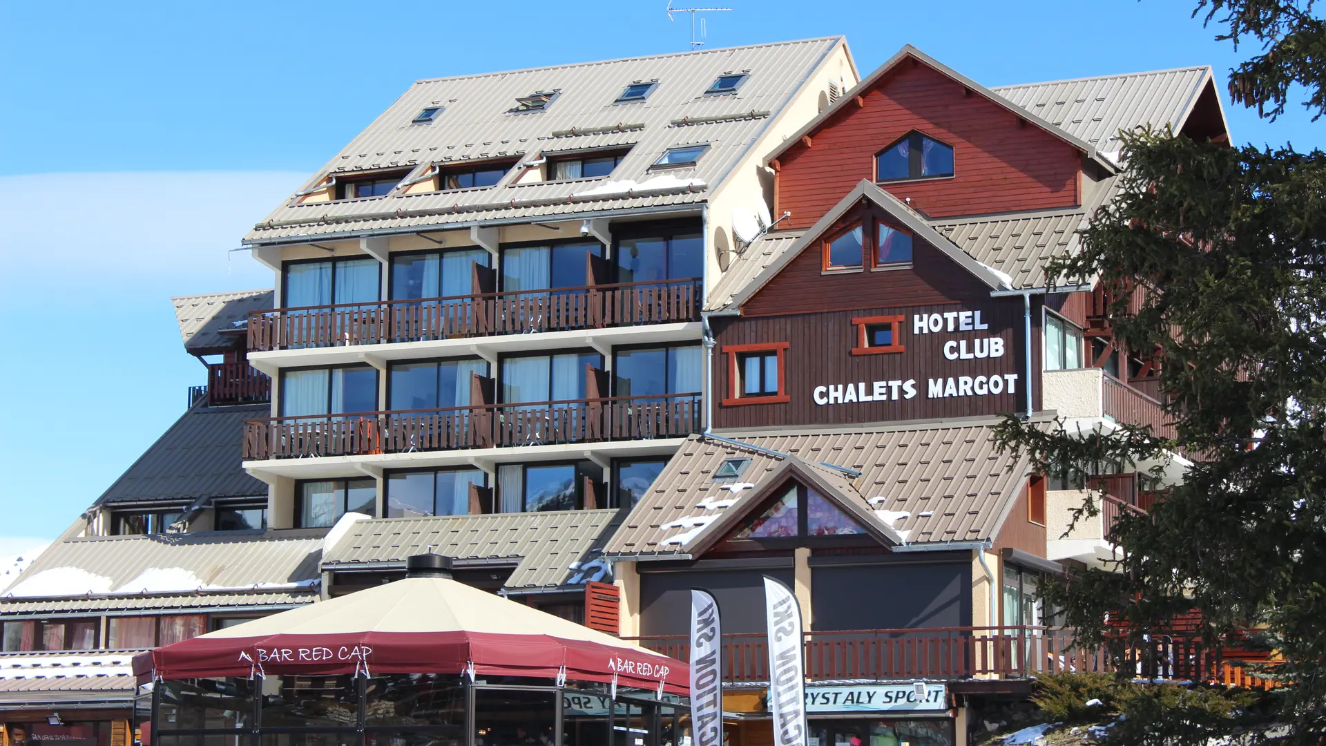 Le Red Cap bar restaurant, Superdévoluy, Dévoluy, Hautes-Alpes