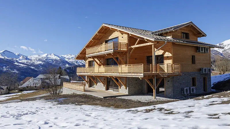 Karine Dessolis - La Licorne de l'Encombrette  1_Allos