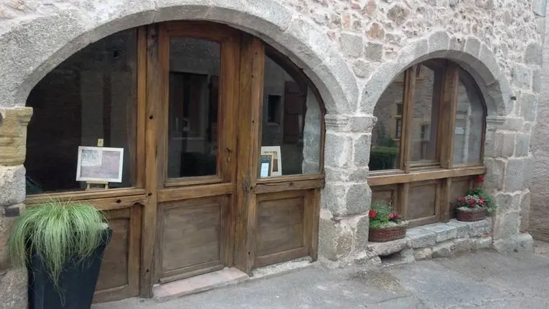 Mme Sylvie Mommert-Gaudillère