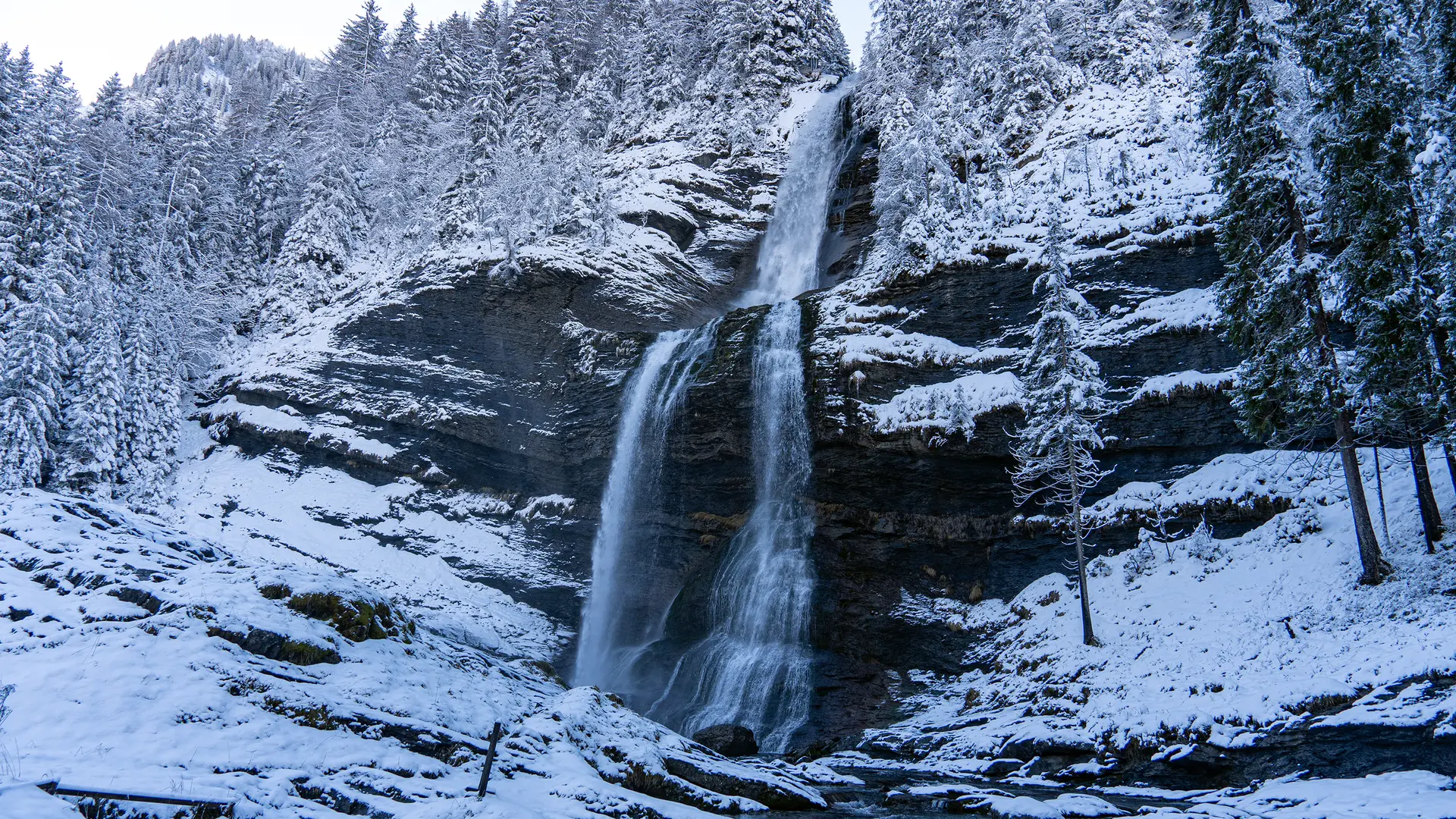 La cascade du Rouget en hiver