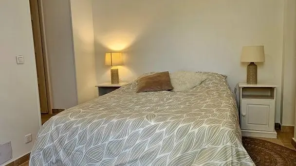 Gîte l'EnVie de Calme- Chambre -Gîte de France Alpes-Maritimes