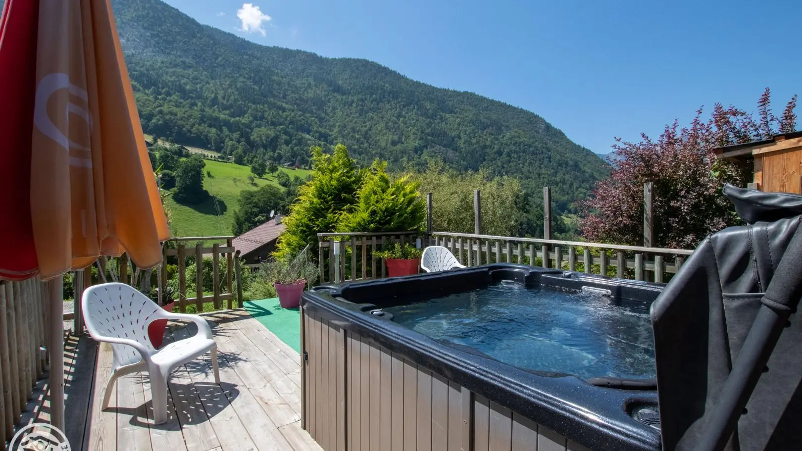 Spa vue montagnes