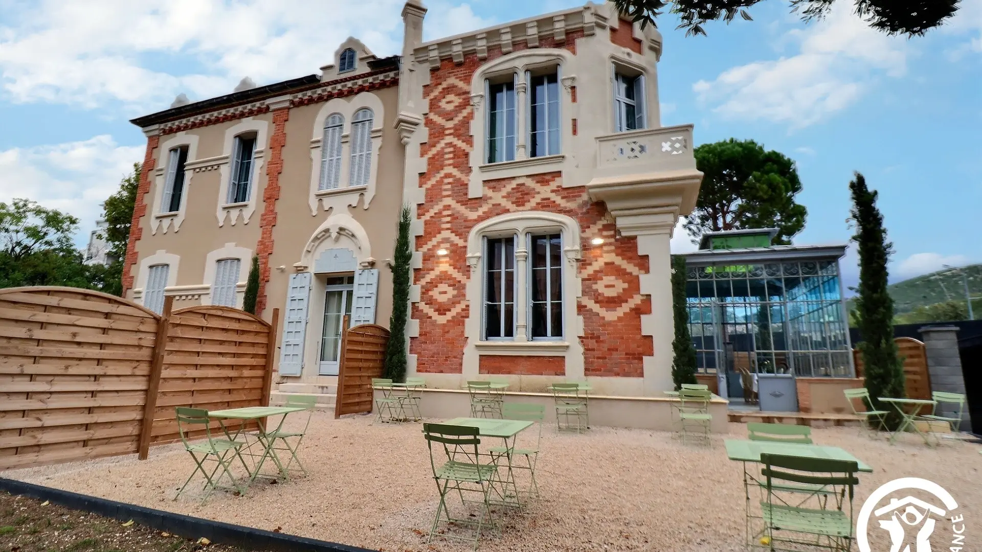 vue exterieure de la bastide