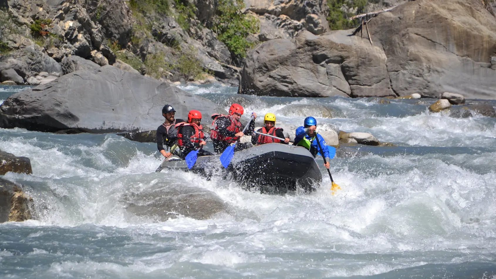 Apache Rafting