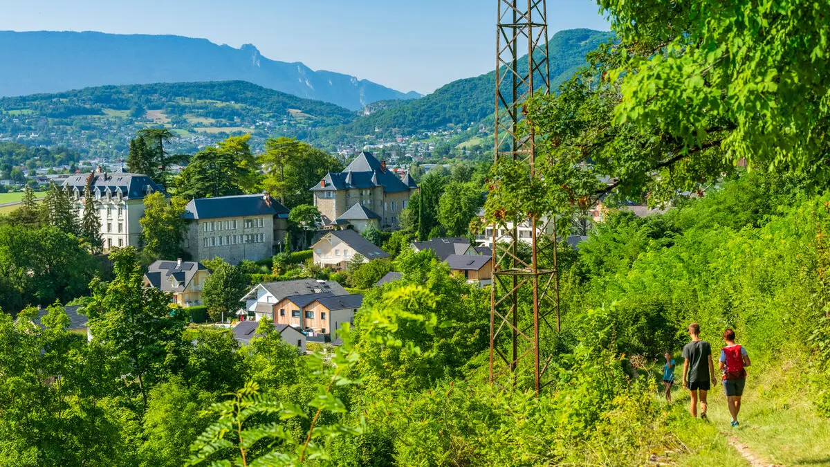 vue sur Challes