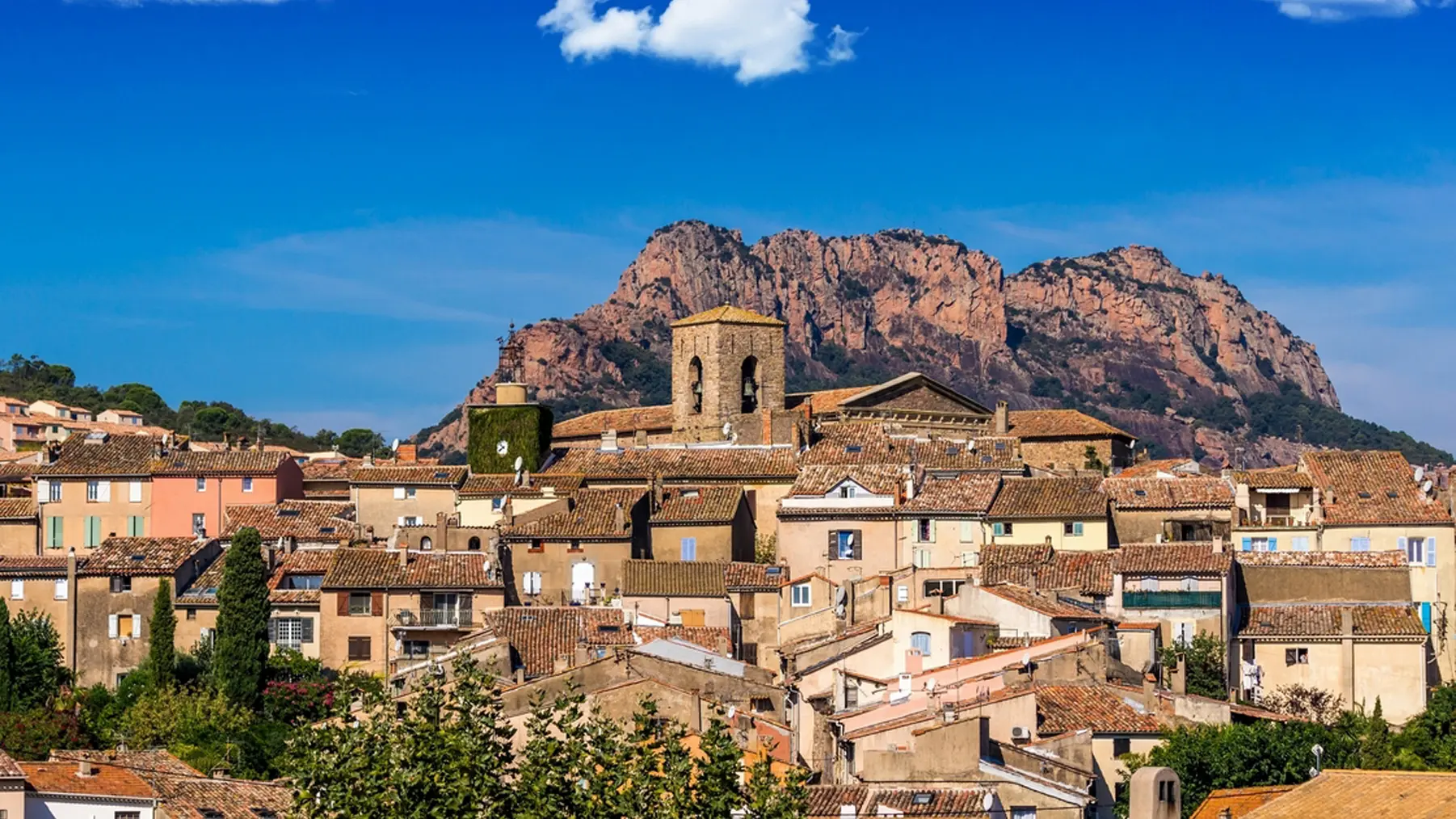 Le Village Roquebrune-sur-Argens