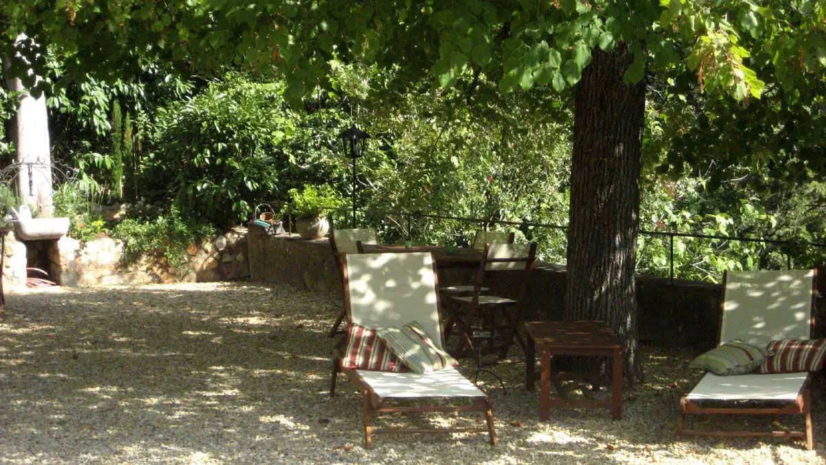 Gîte Le Mas du Pèlerin-Terrasse et bans de soleil-Auribeau sur Siagne-Gîtes de France Alpes-Maritimes