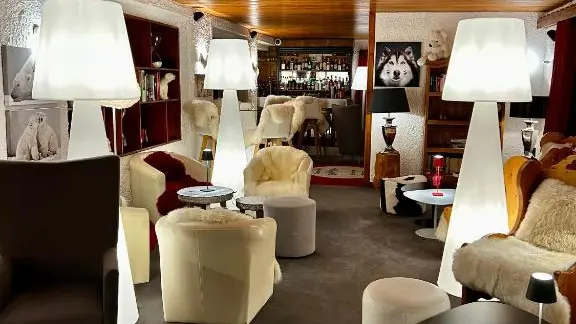 Salons