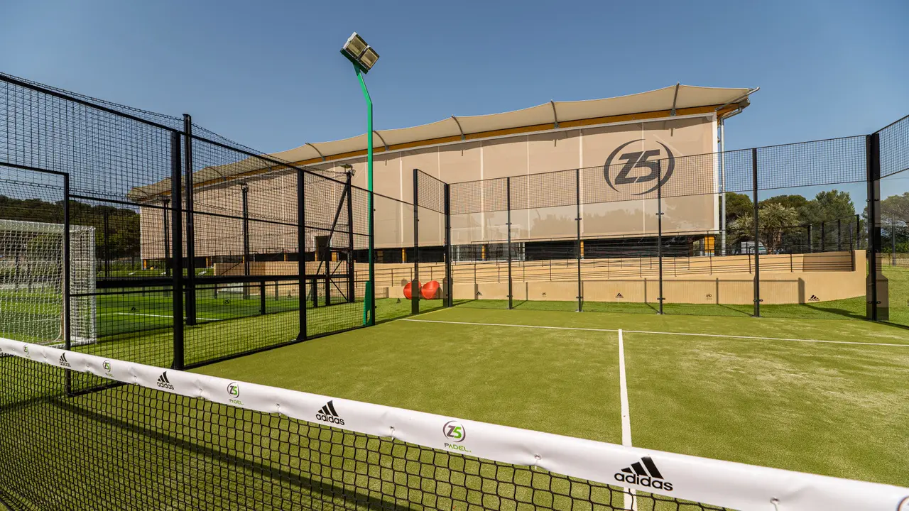 Z5 Istres - Complexe Foot à 5 et Padel