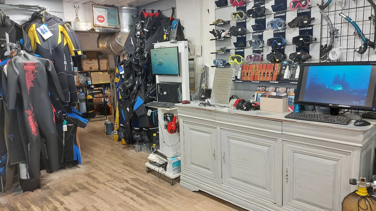 Magasin de plongée H2O