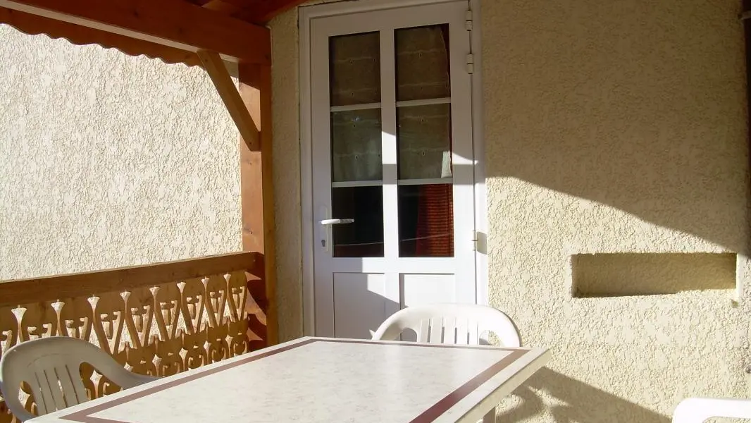 Terrasse au soleil levant