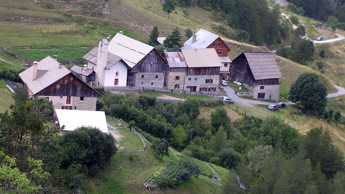 Extérieur été Le Riou Vert