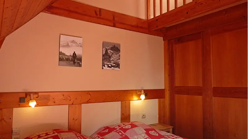 Chambre avec mezzanine - Hotel Edelweiss - La Grave