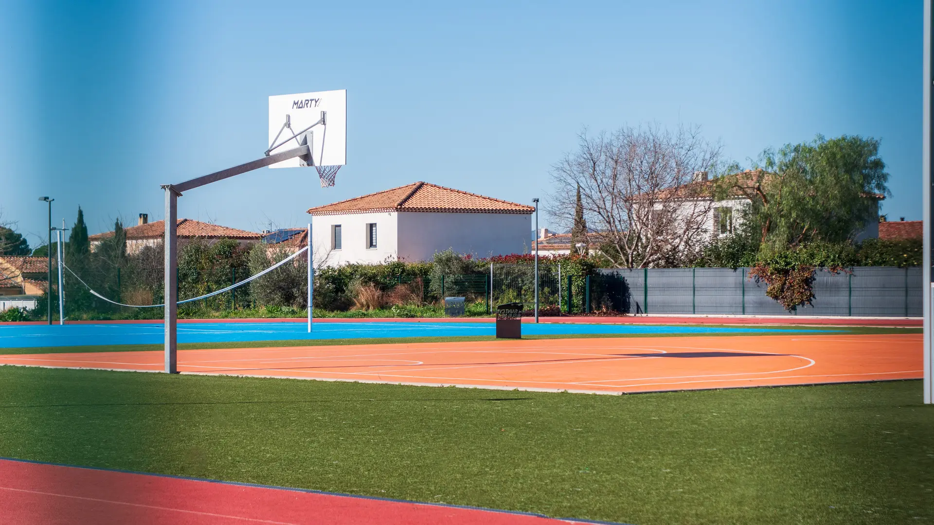 Stade de la Miolane_Saint-Cyr-sur-Mer