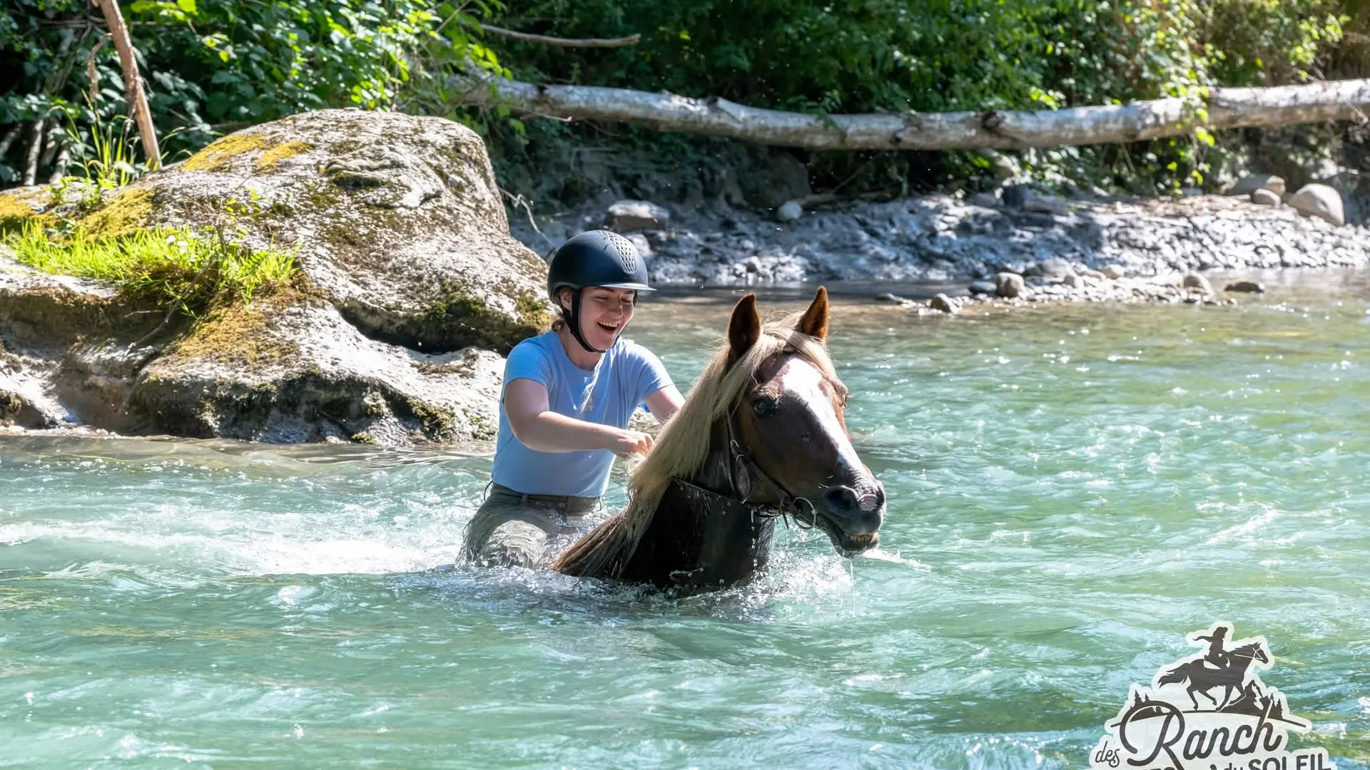 Balade à cheval, dans l'eau