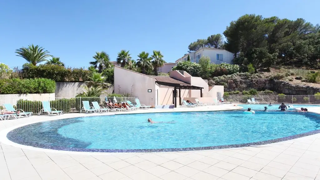 residence odalys frejus piscine