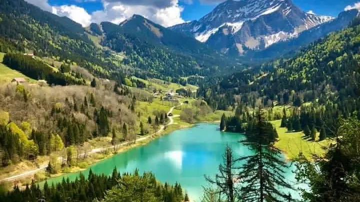 lac de vallon printemps