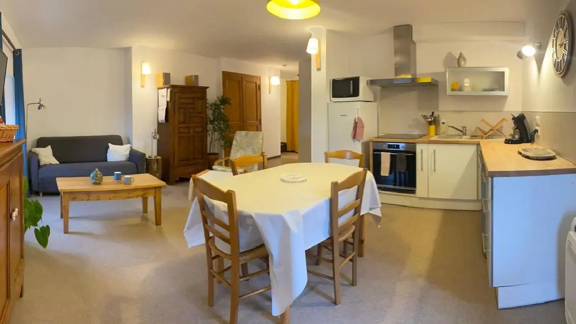 Location meublé Des poules et des noisettes_Saint-Julien-en-Champsaur Vallée du Champsaur