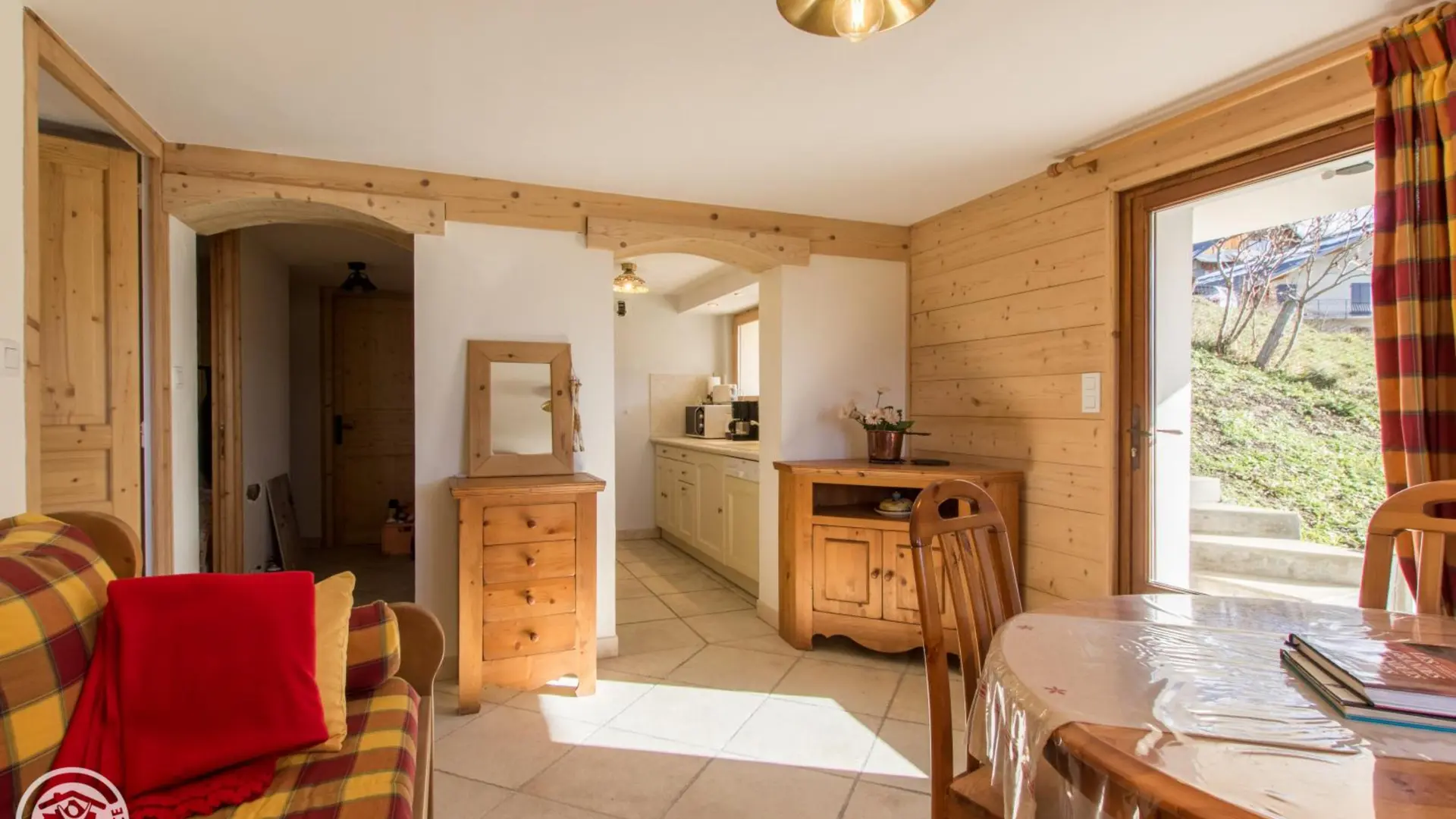 Pièce à vivre, appartement du Bas