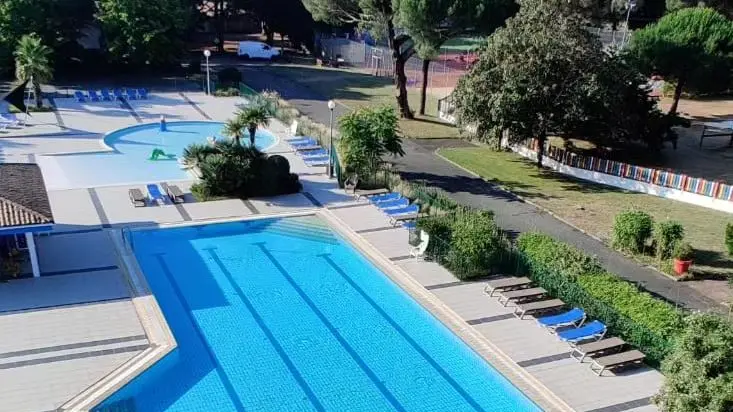 Vue aérienne de la piscine