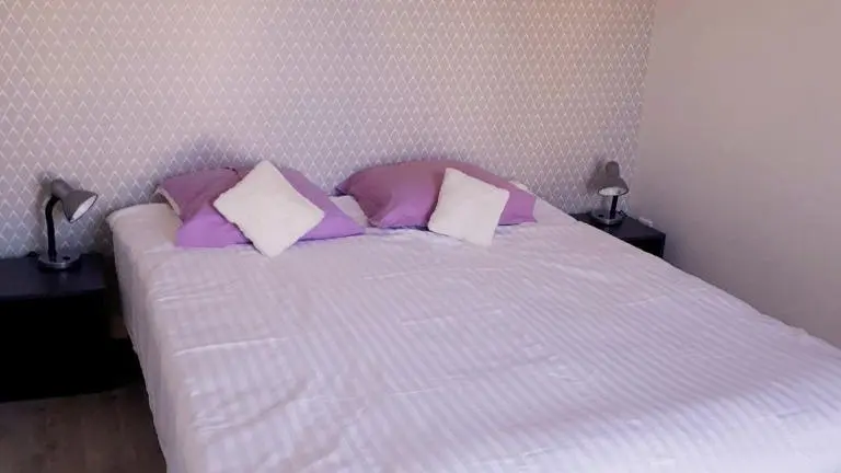 Chambre lit 160 1R avec balcon