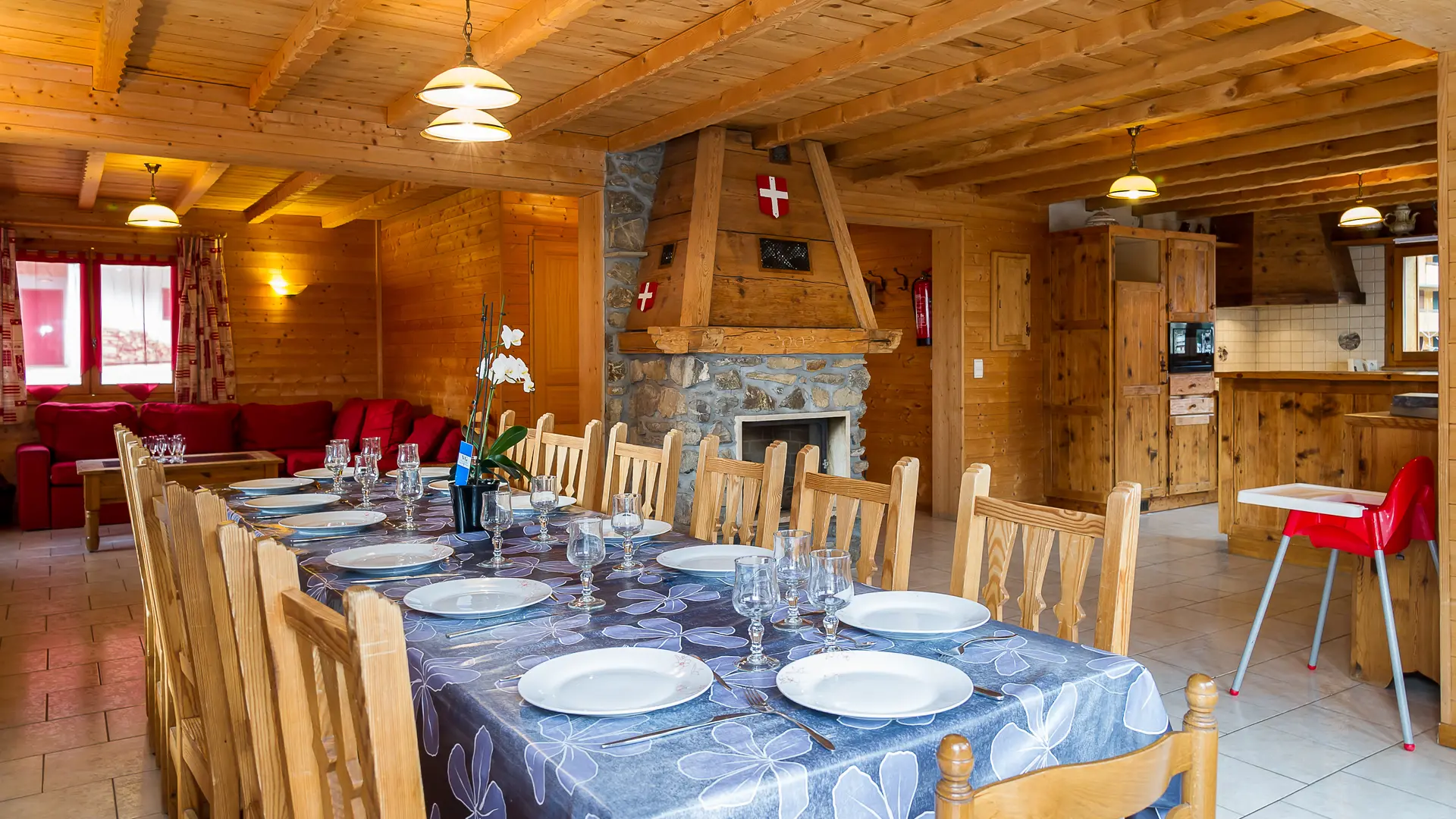 Séjour, salon et cuisine