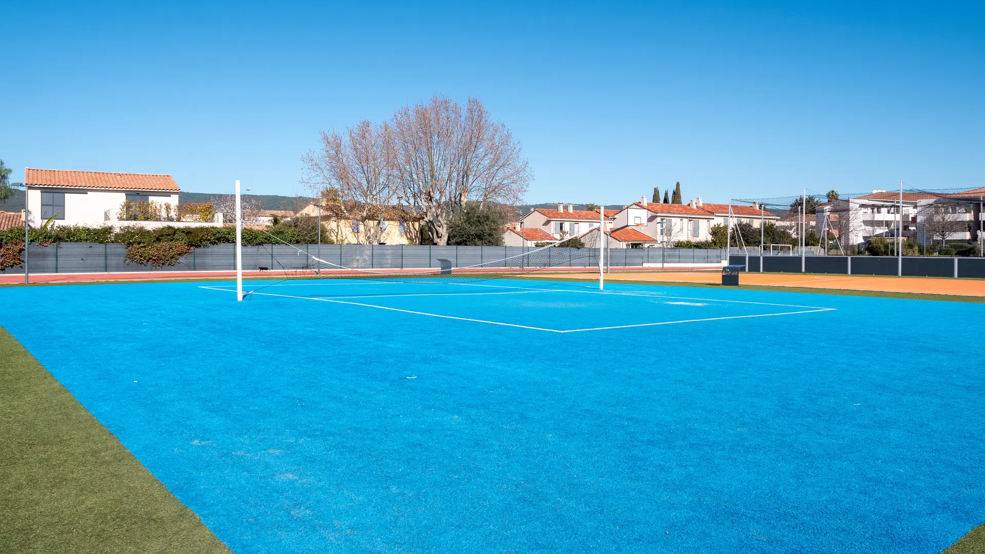 Stade de la Miolane_Saint-Cyr-sur-Mer