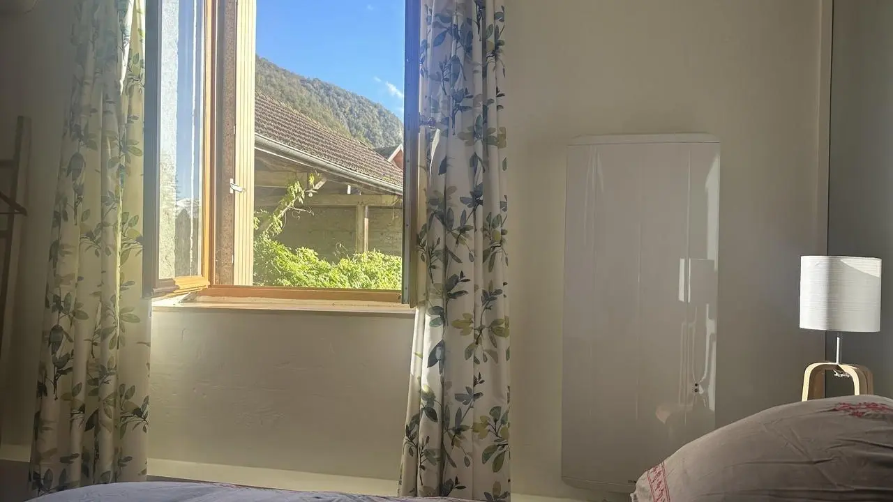 Chambre donnant sur la cour