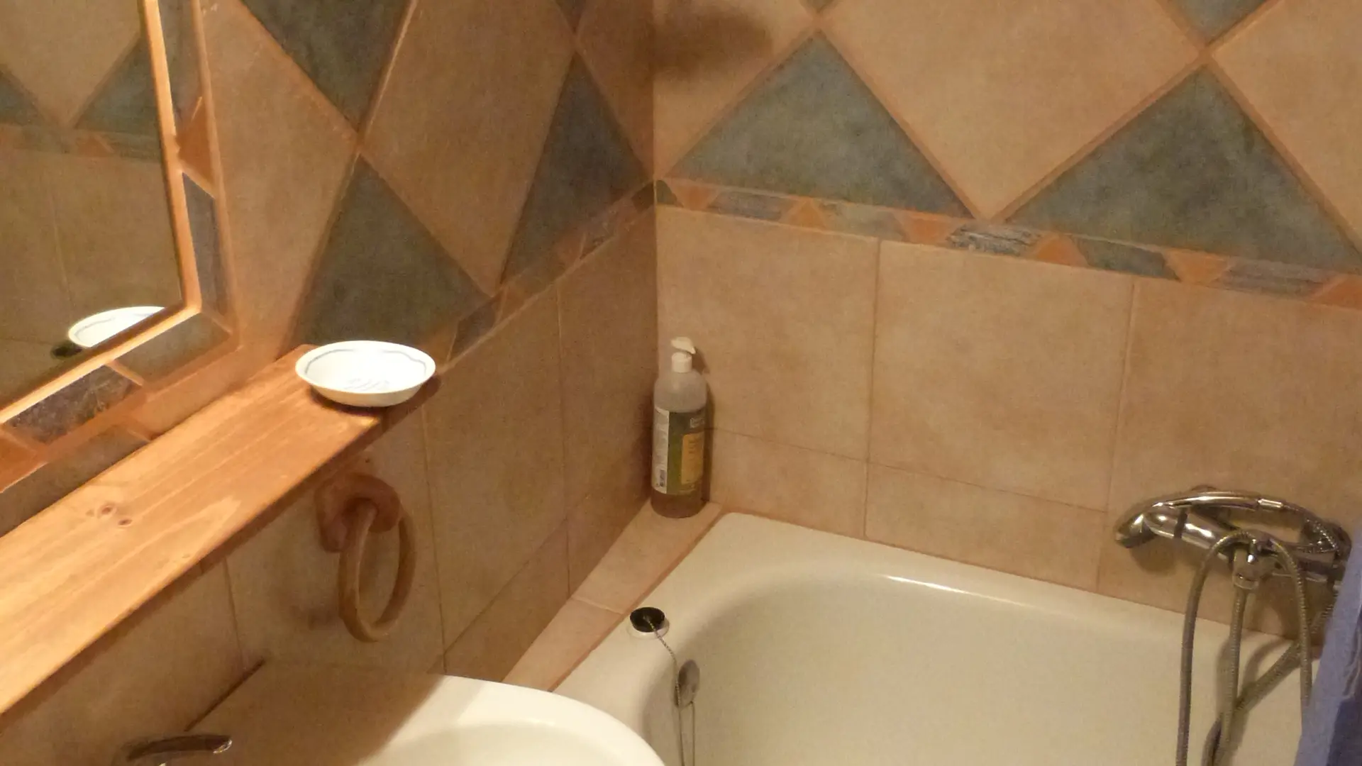 Salle de bain Céladon