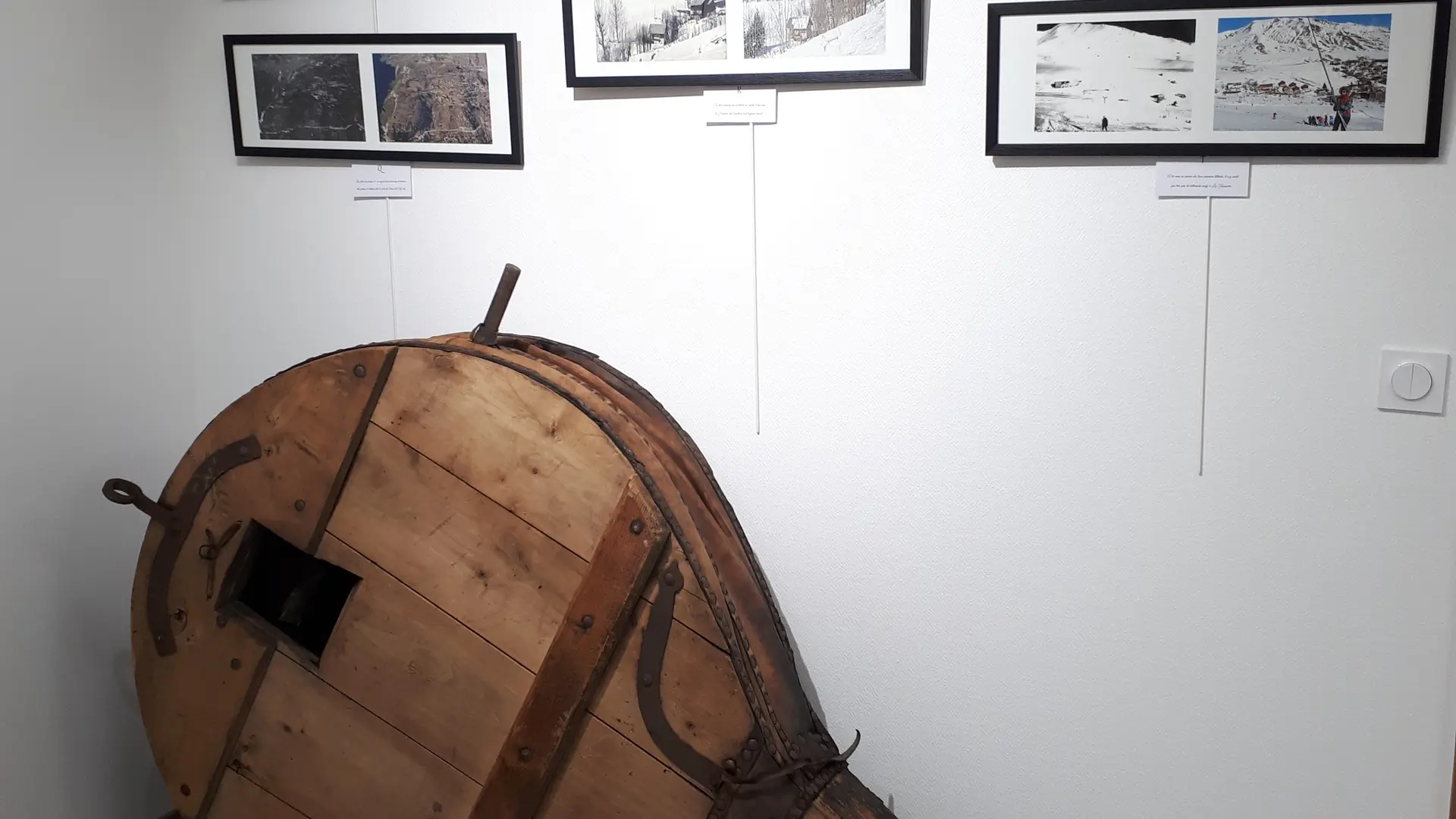 Salle d'exposition de la Mairie