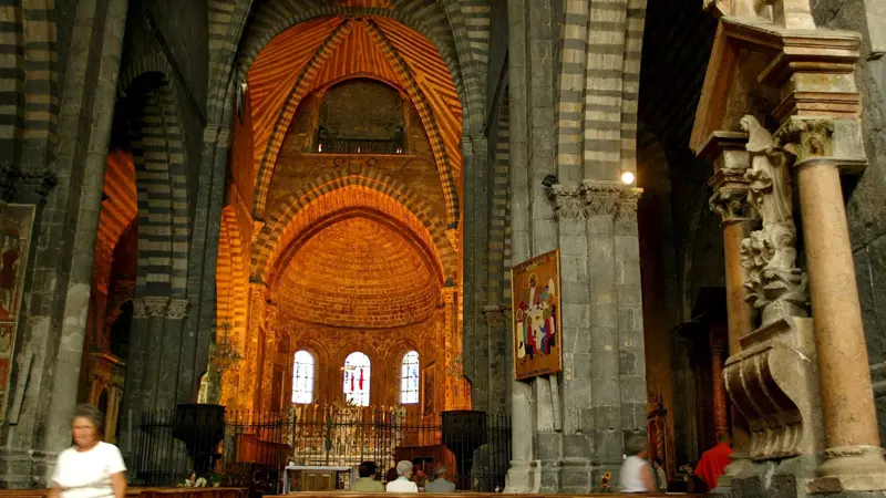 Notre Dame du Réal, lieu de pelerinage des rois de France