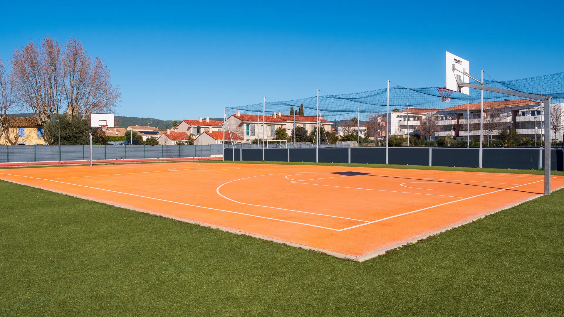 Stade de la Miolane_Saint-Cyr-sur-Mer