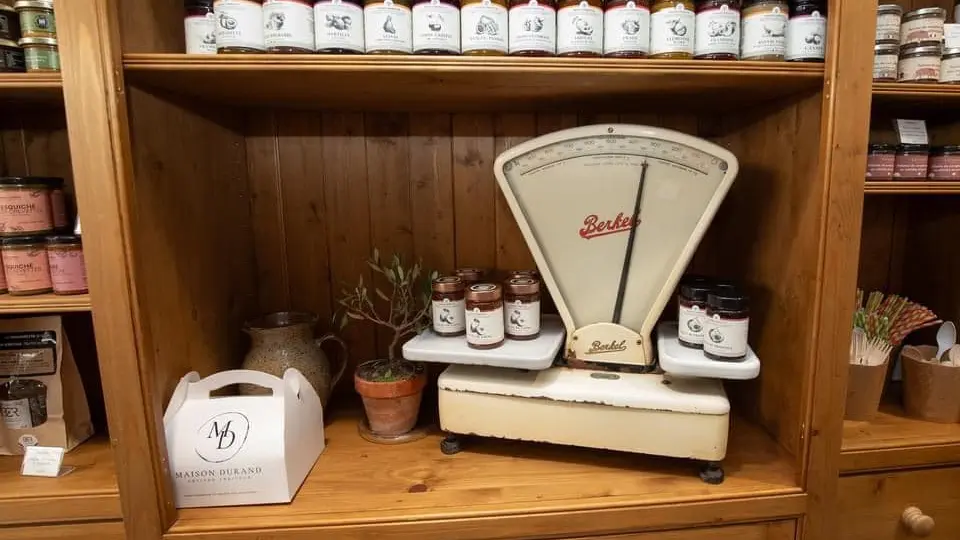 Maison Durand Traiteur coté épicerie