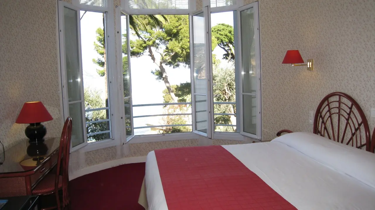 Chambre de l'Hôtel de Charme Brise  à Saint-Jean-Cap-Ferrat