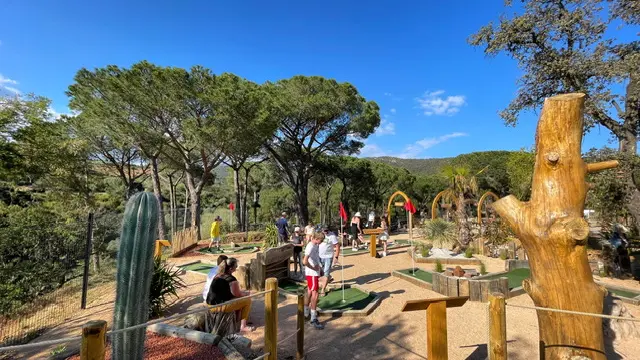 Mini golf Aventure Famille