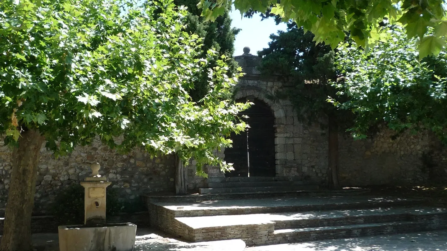 Portail Renaissance en bois d'époque