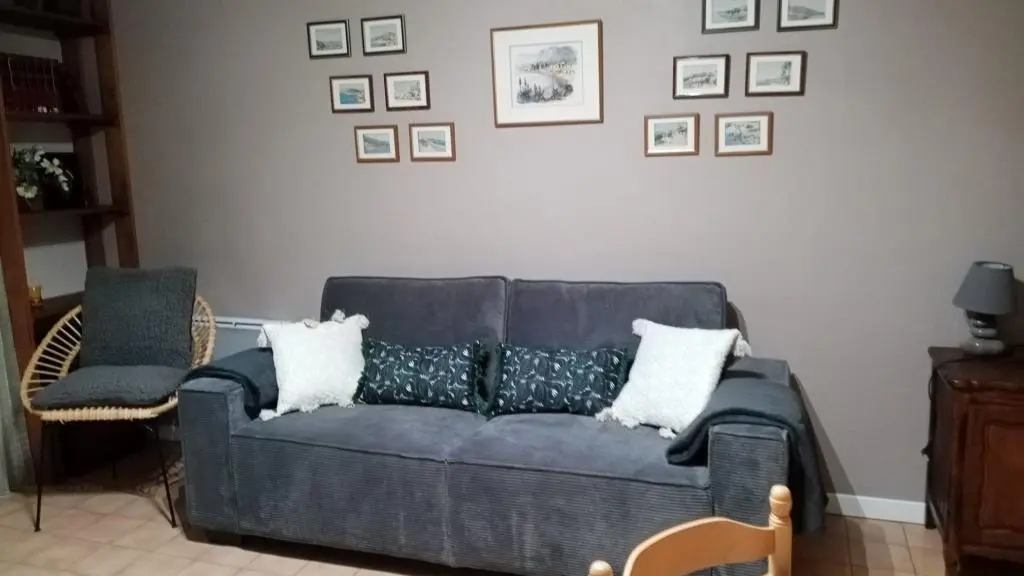 Le Clos-Canapé-Nice-Gîtes de France des Alpes Maritimes