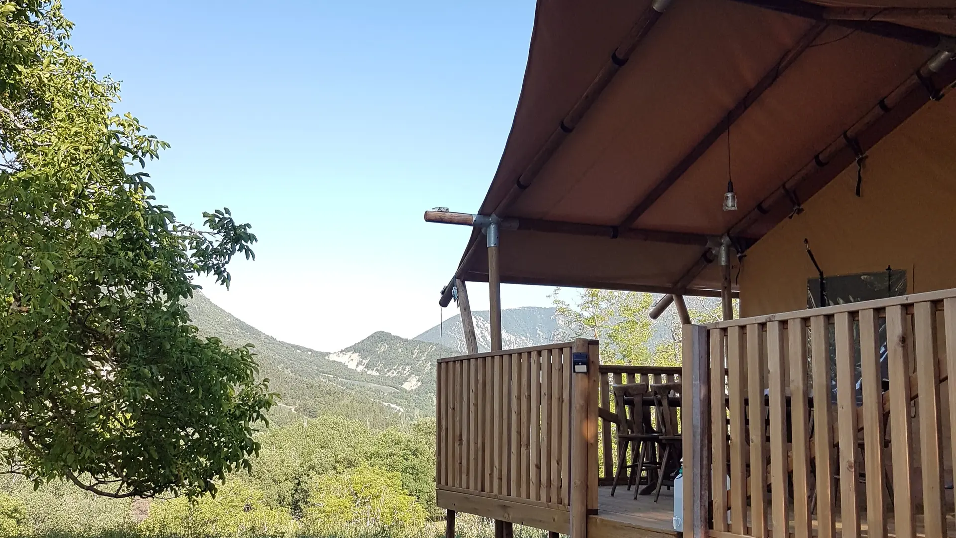 Tente Grand Lodge Premium terrasse