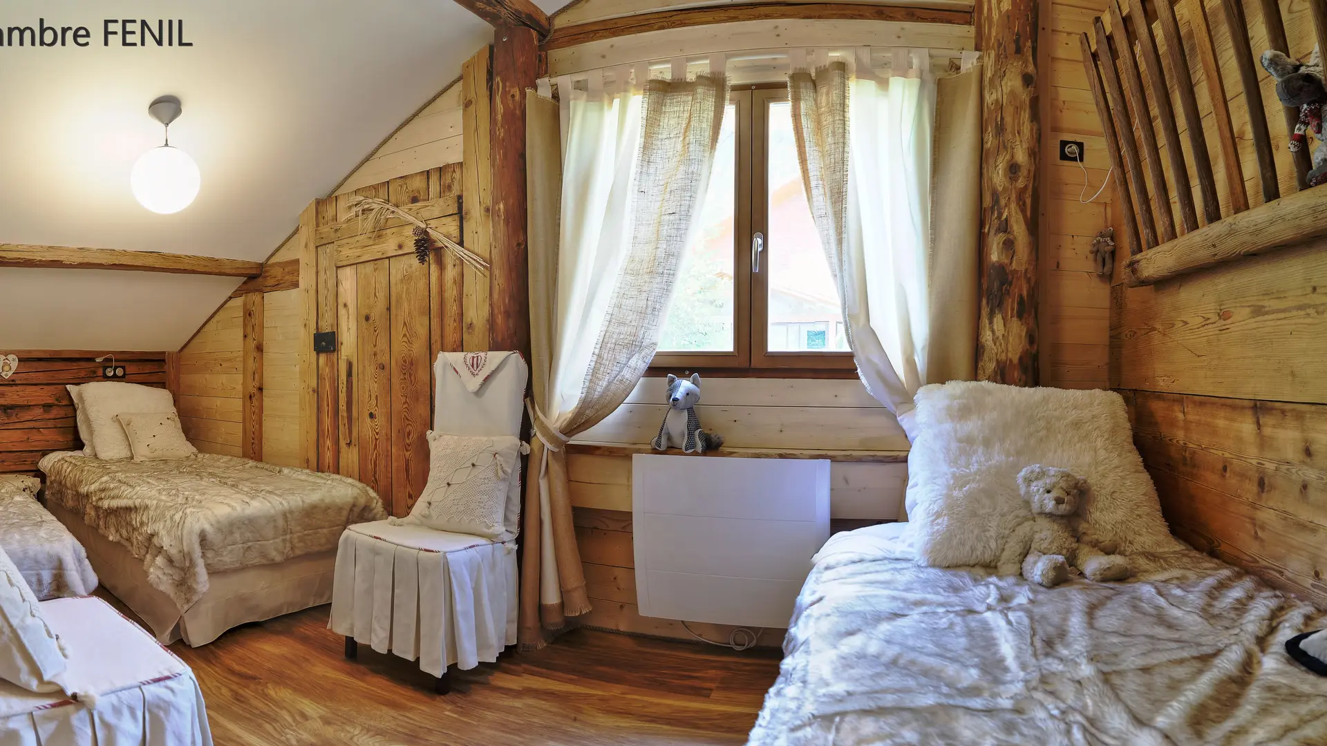 Chambre Fenil - Chalet le Bois du Roc - Thônes,  Haute-Savoie