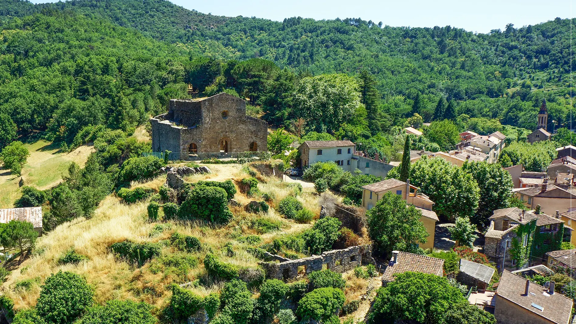 Ruine du site de Saint-Pons - © OT Collobrières