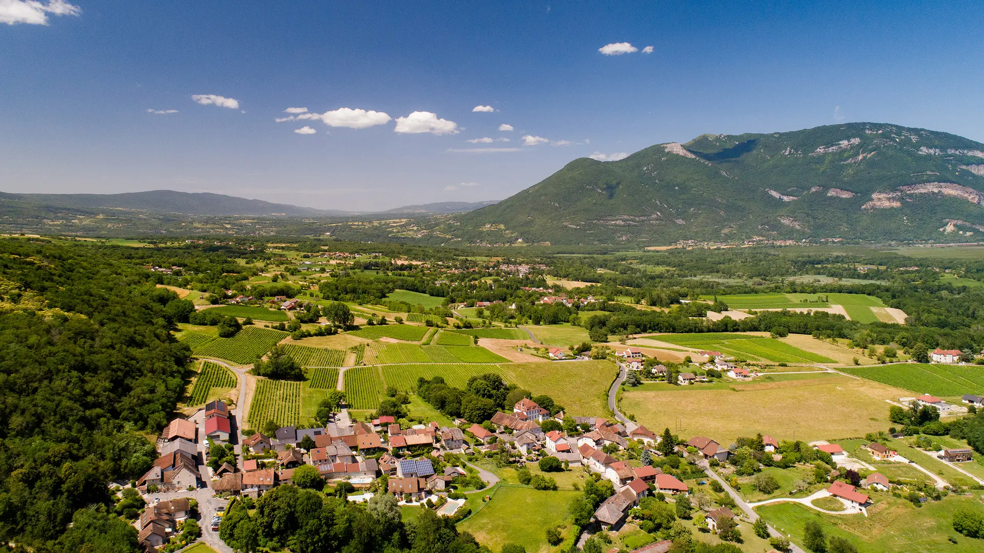 Circuit vélo : côteaux du Bugey et Plateau d'Hauteville_Champagne-en-Valromey