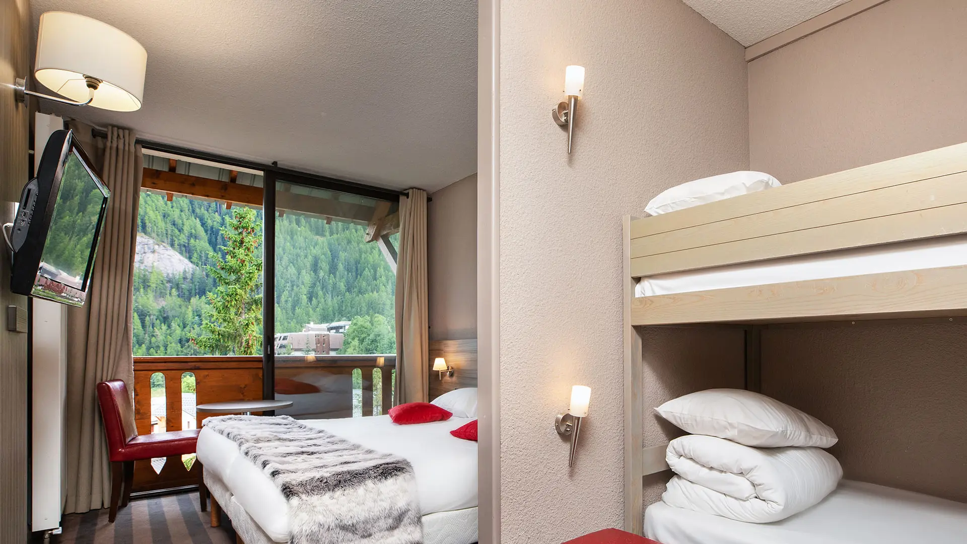 SOWELL Family Les Bergers