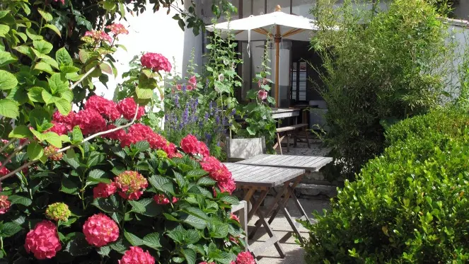 Petite terrasse fleurie