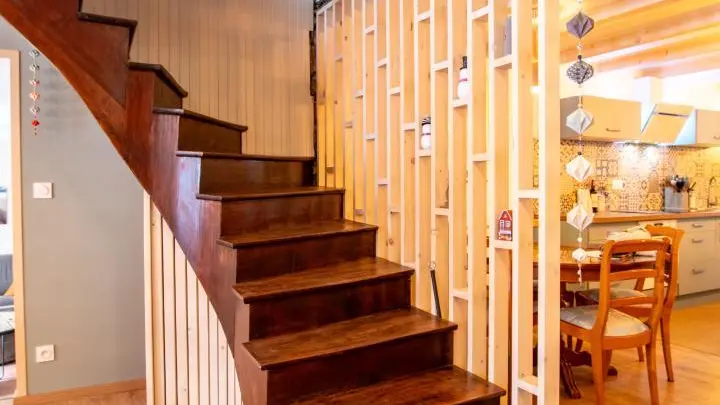 L'escalier a été sécurisé depuis la prise de vue