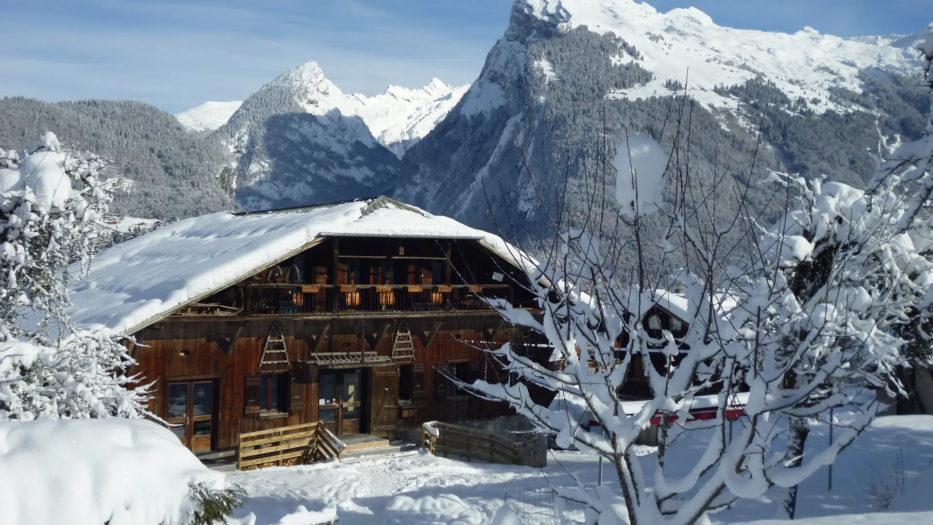 Bâtiment en hiver
