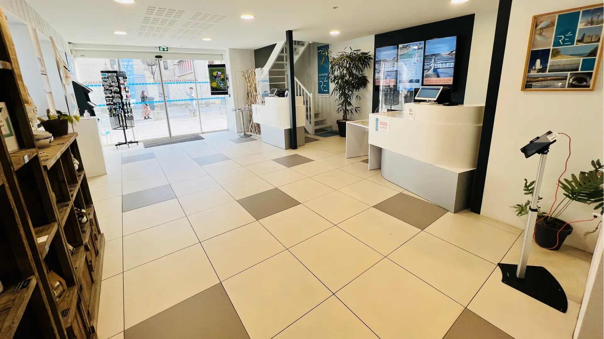 Comptoir d'accueil et réception